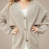 Gabriella – Women's oversized cardigan made of soft knitwear