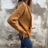 Leona – Women's knitted vest with classic cut