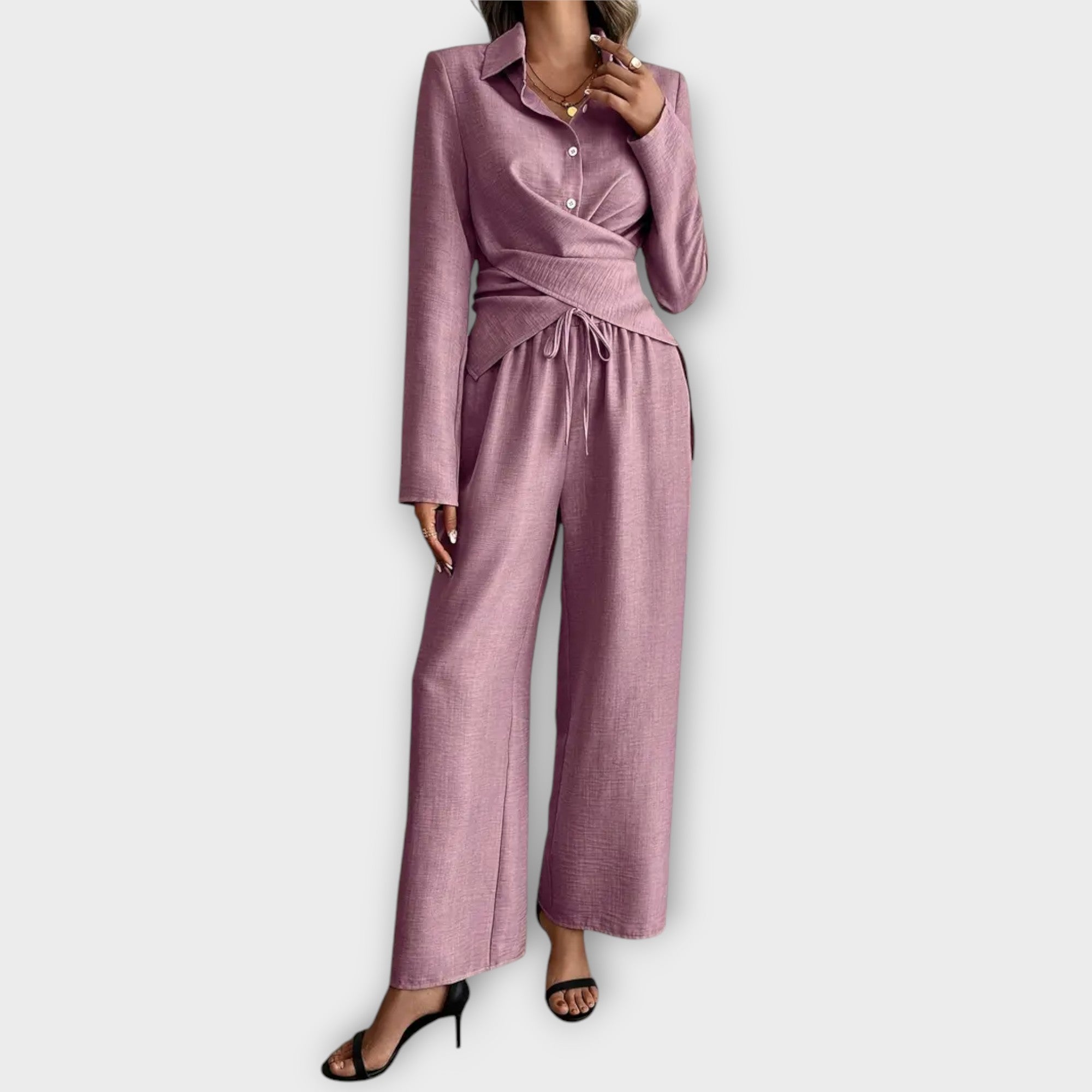 Alessia – Two-Piece Set with Bow Blouse and Wide Pants