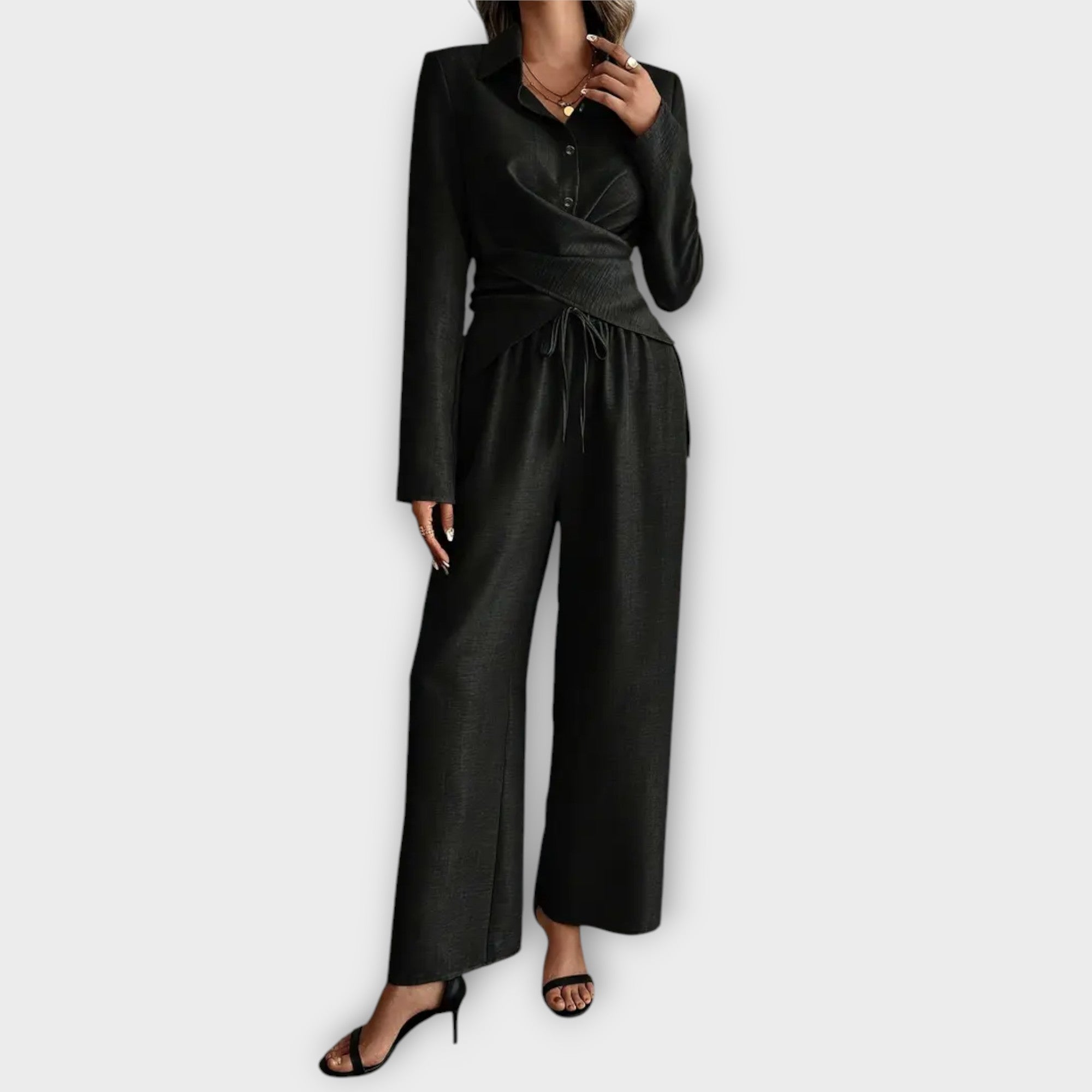 Alessia – Two-Piece Set with Bow Blouse and Wide Pants